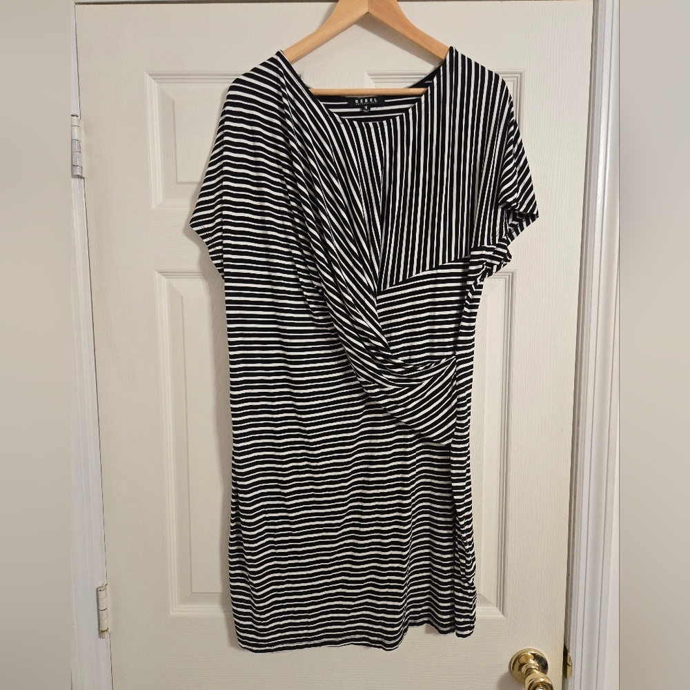 Rebel Women's Black and White Striped Dress Draped front size 1X